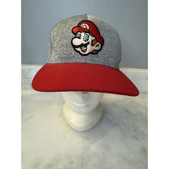 Nintendo Super Mario Red/ Gray Snapback Adjustable Hat Cap Acrylic Wool - Picture 3 of 6